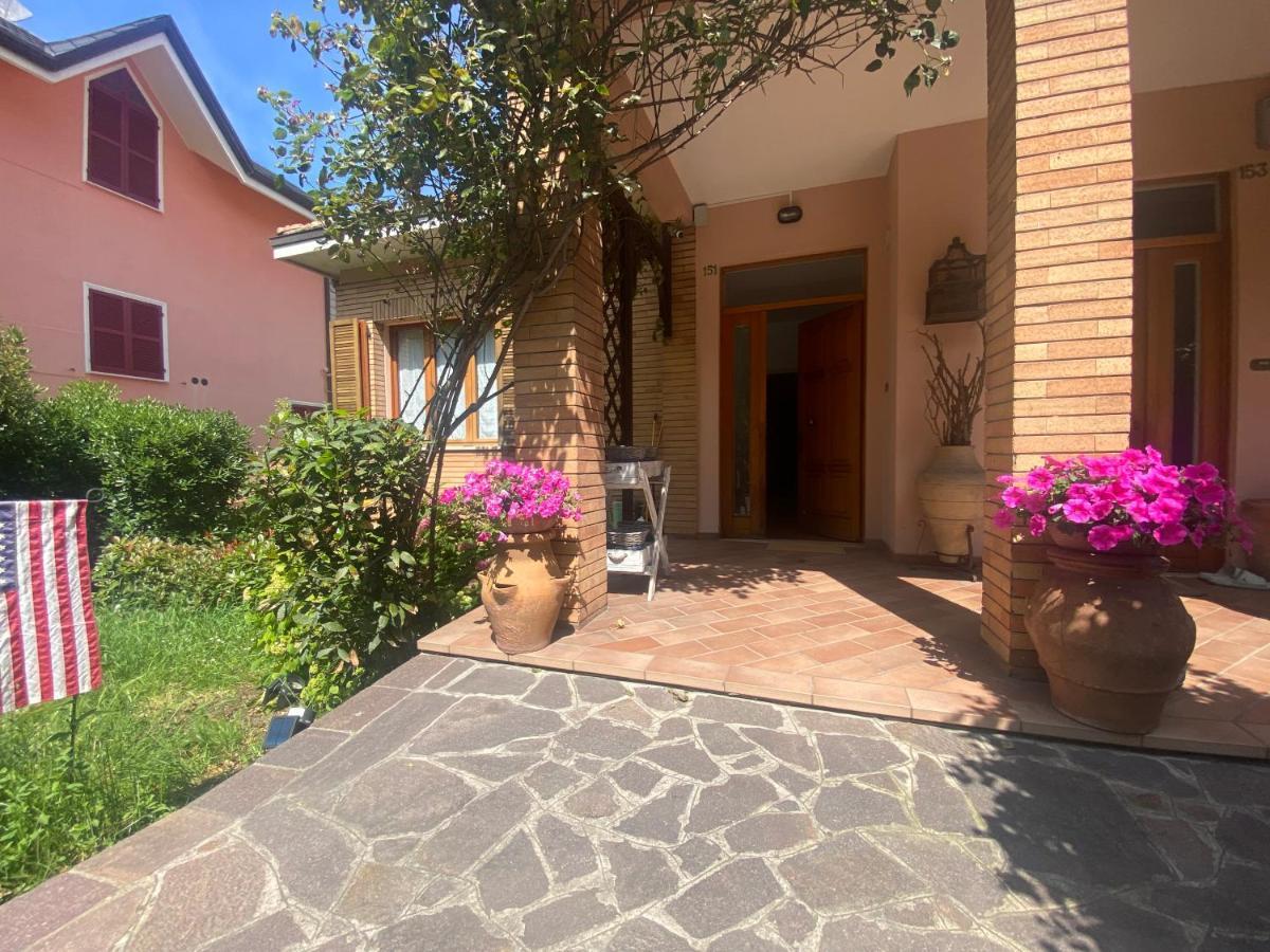 Casa San Bartolo - Pesaro Baia Flaminia Daire Dış mekan fotoğraf